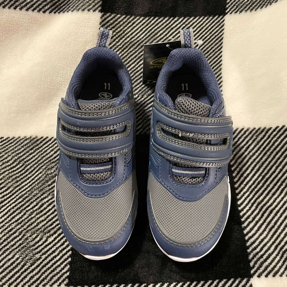 Kids Little Boys Athletic Works Sneakers Size 11, Color Gray & Blue